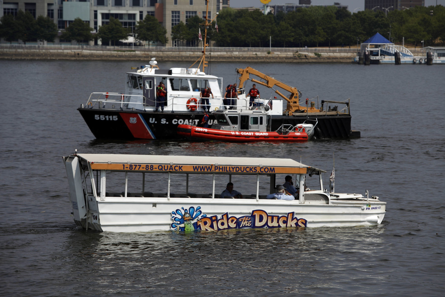 2010: "Duck Boat"